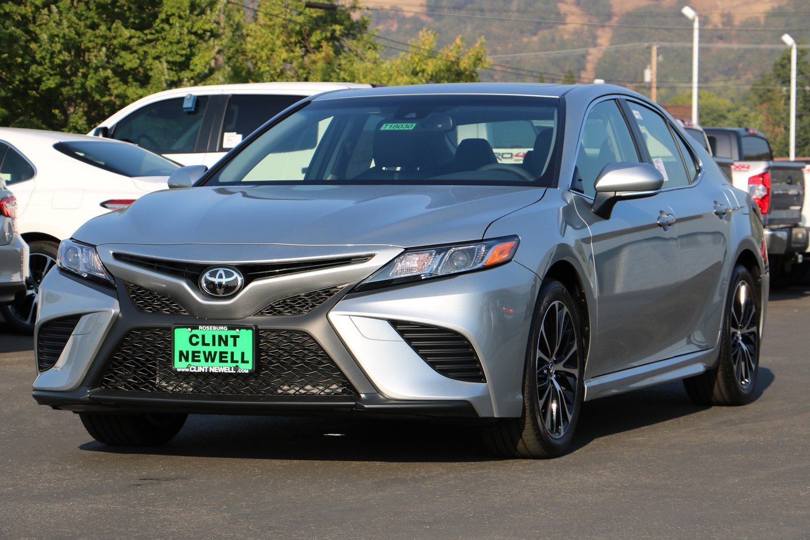 New 2018 Toyota Camry SE 4dr Car in Roseburg #T18030 | Clint Newell Toyota
